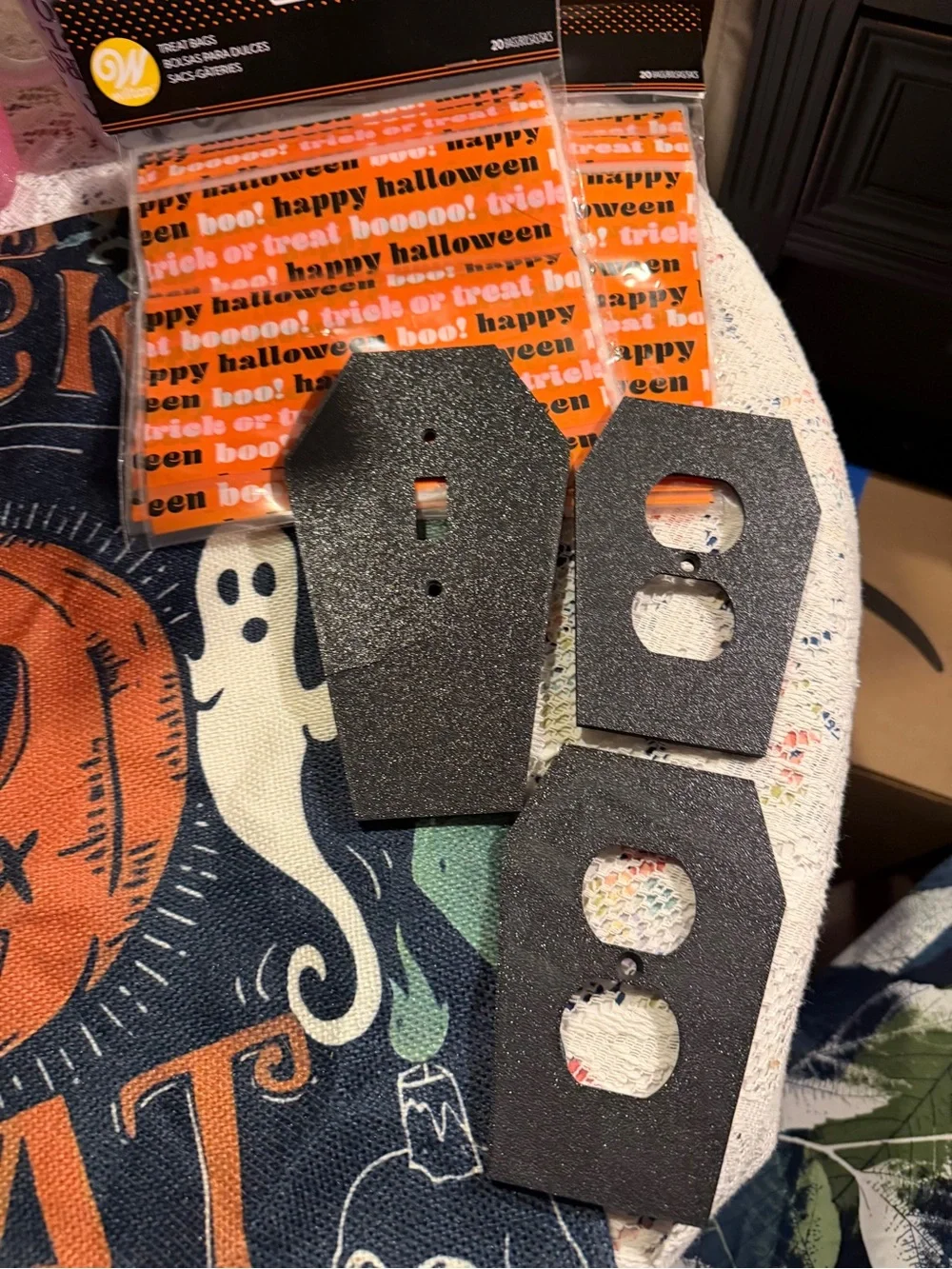 Halloween Decor-Lot #4